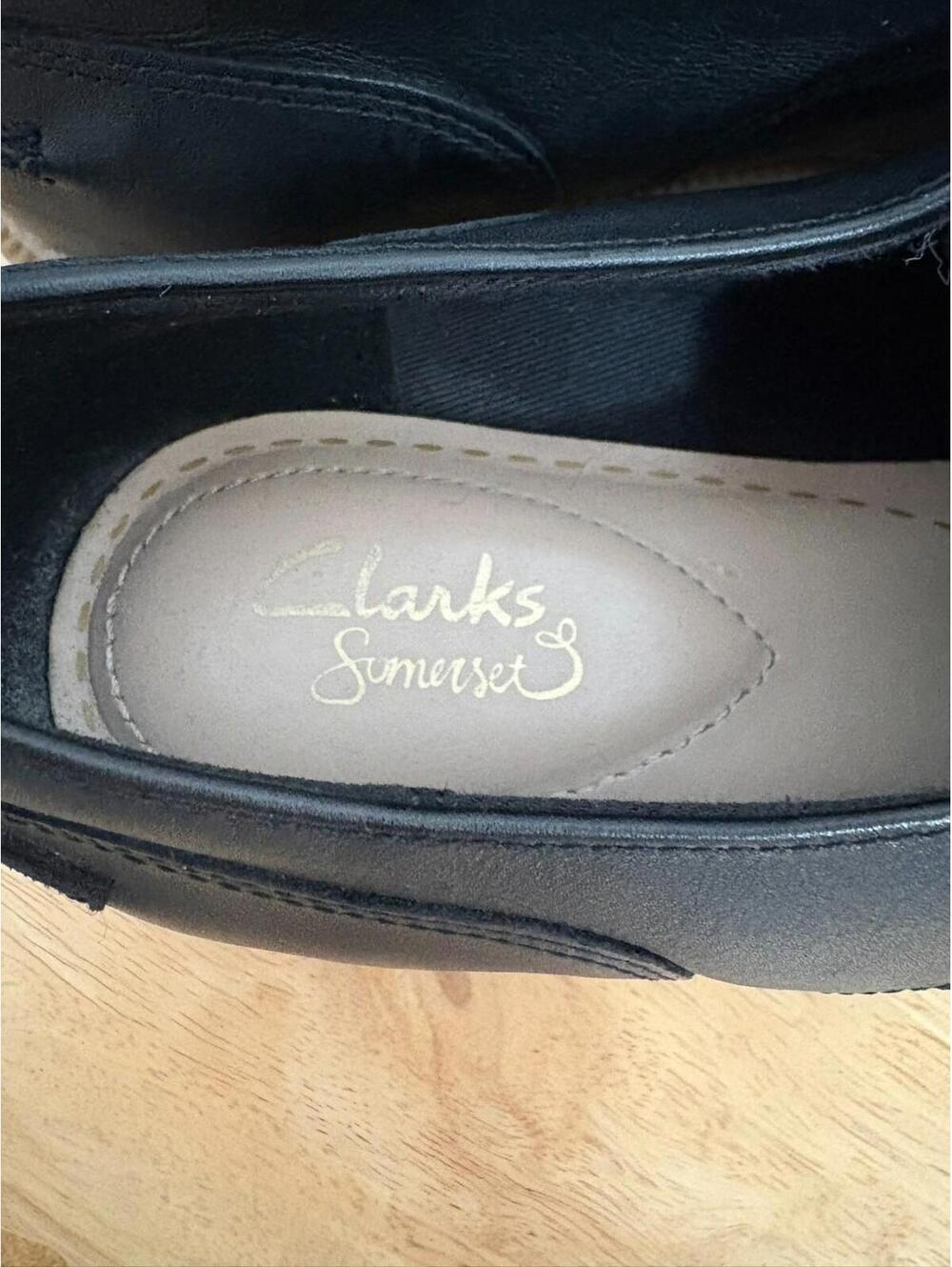 CLARKS Somerset Griffin Mabel Oxfords Black Leather Kiltie Flats Women's 8.5 M - Picture 8 of 9
